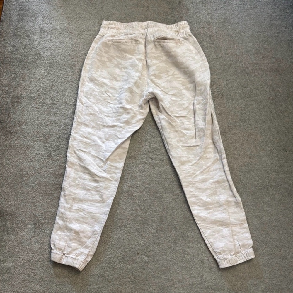 Athleta Light Beige Camouflage Joggers - Picture 3 of 6